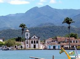 Passeio de Escuna em Paraty - RJ, Com café da manhã, Almoço, e lanche abordo e city tour pela cidade !